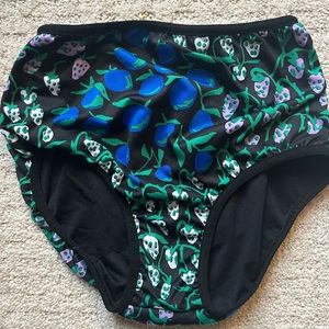 Thief and bandit high waist swim briefs - Medium